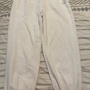 Alo Women’s White Classic Sweatpants